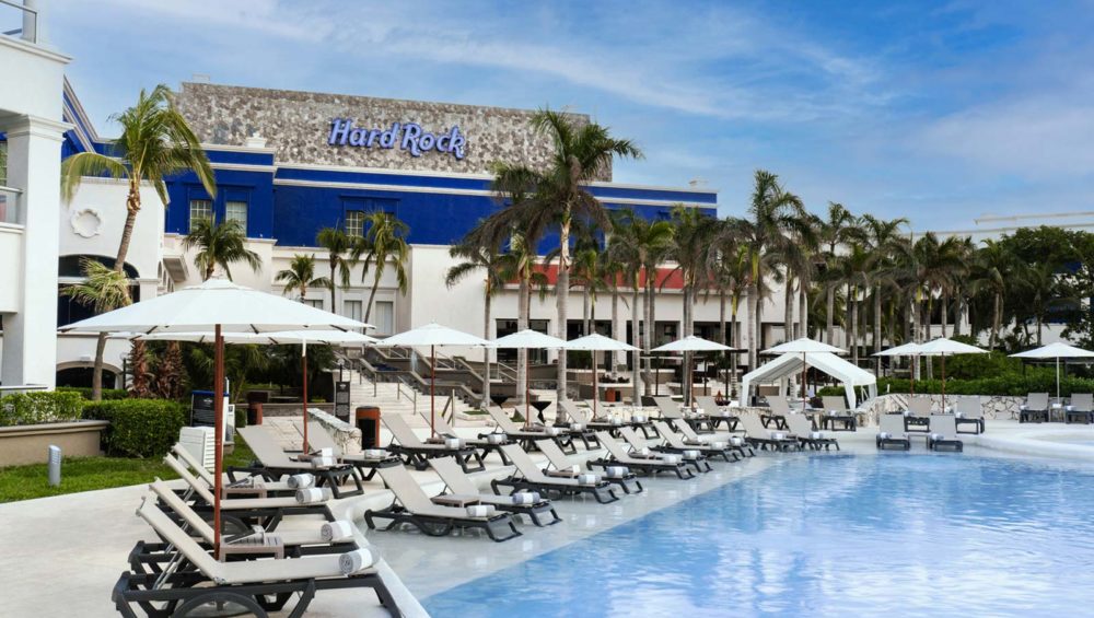 Hard Rock Hotel Riviera Maya Heaven Pool Lussoro Travel